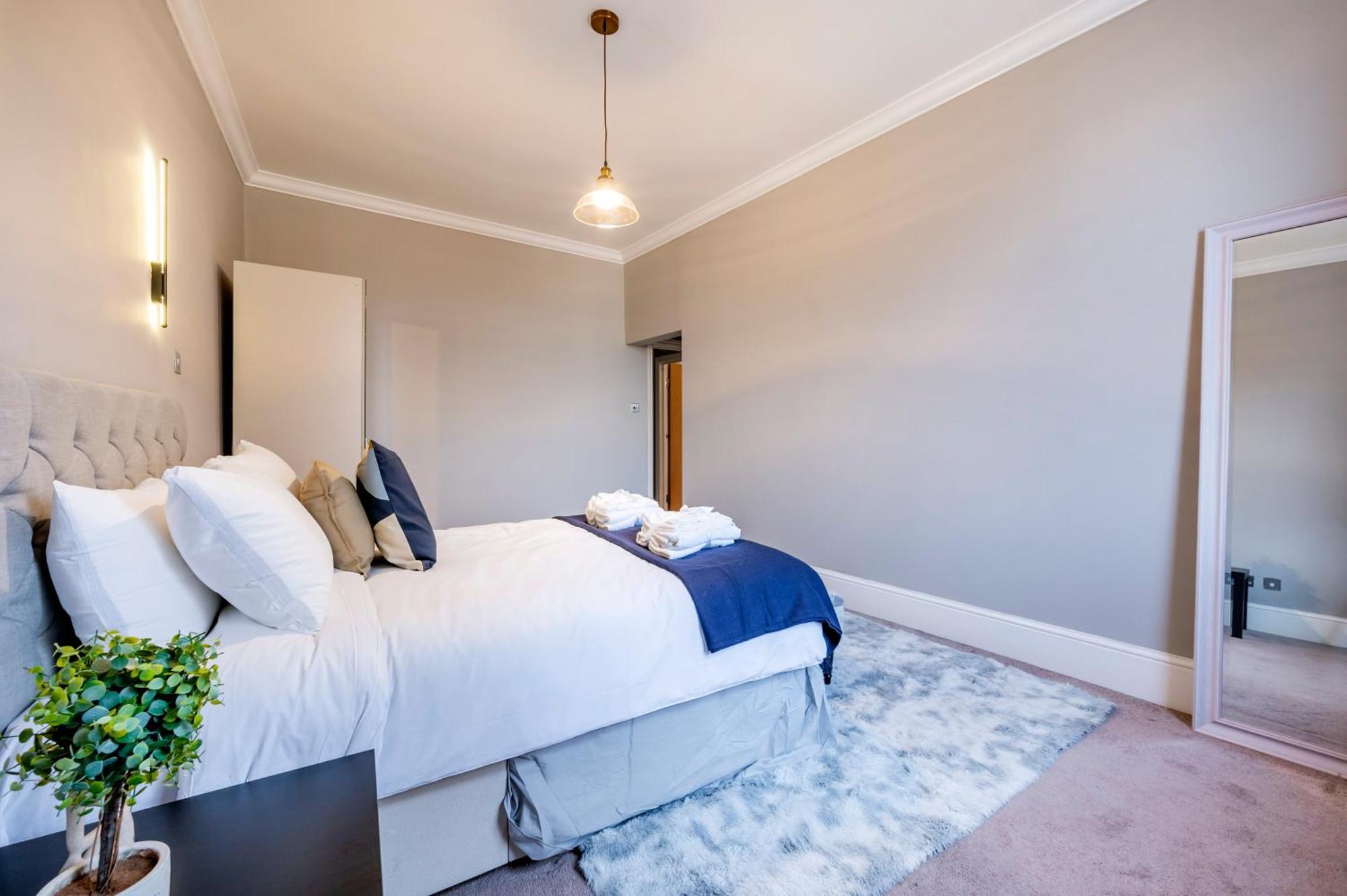 Large 1 Bedroom In Center Of London 3 Zewnętrze zdjęcie